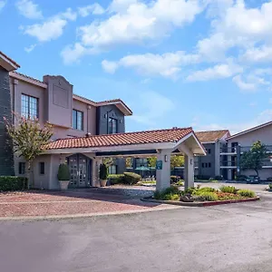 Hotel La Quinta By Wyndham Sacramento North