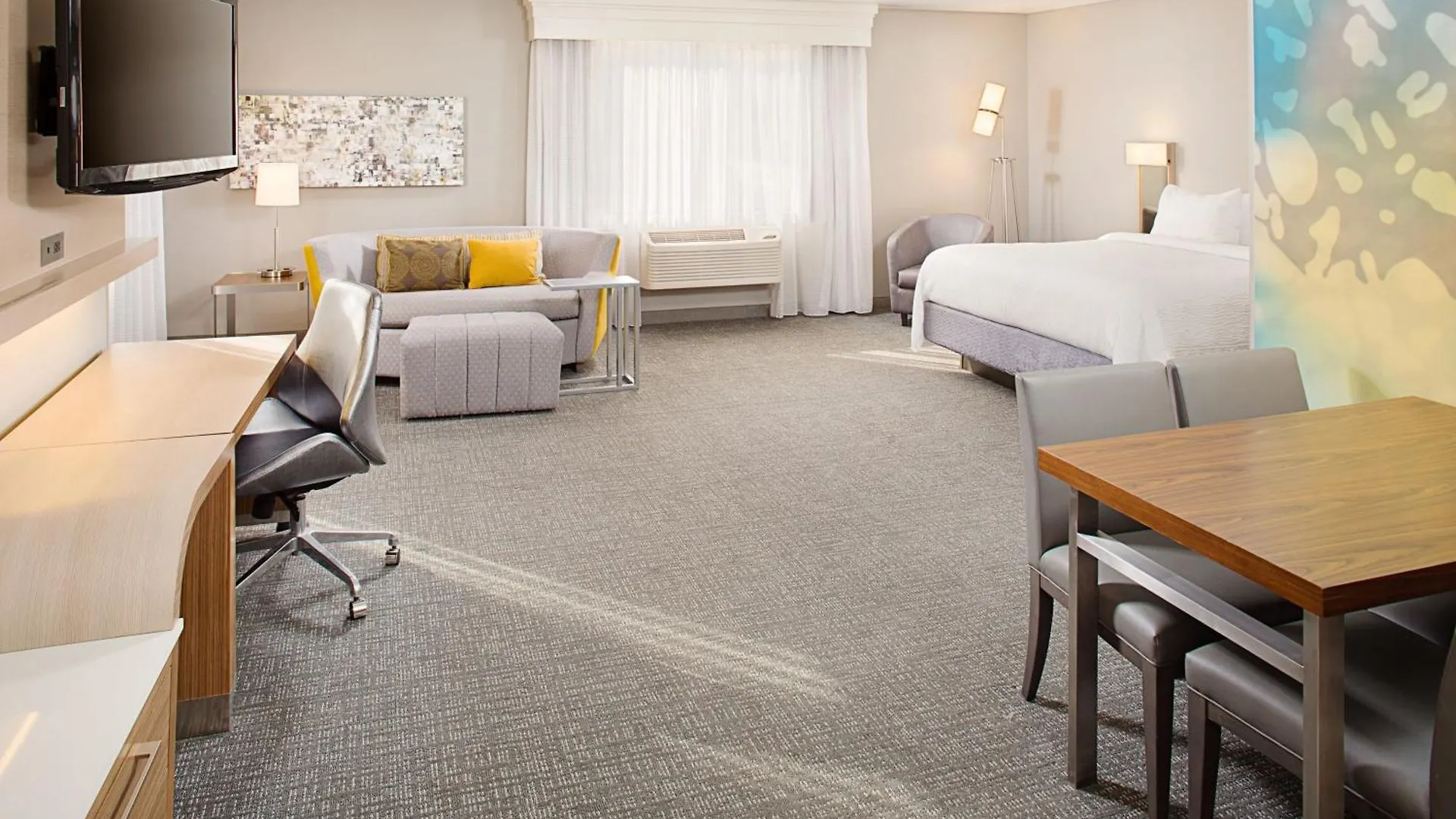 Courtyard By Marriott Sacramento Midtown Hotel
