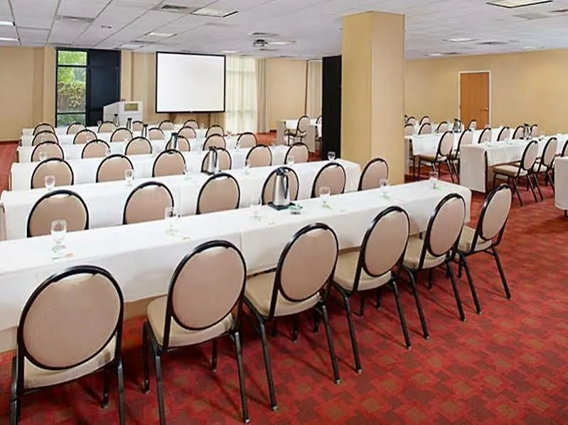 Courtyard By Marriott Sacramento Midtown Hotel